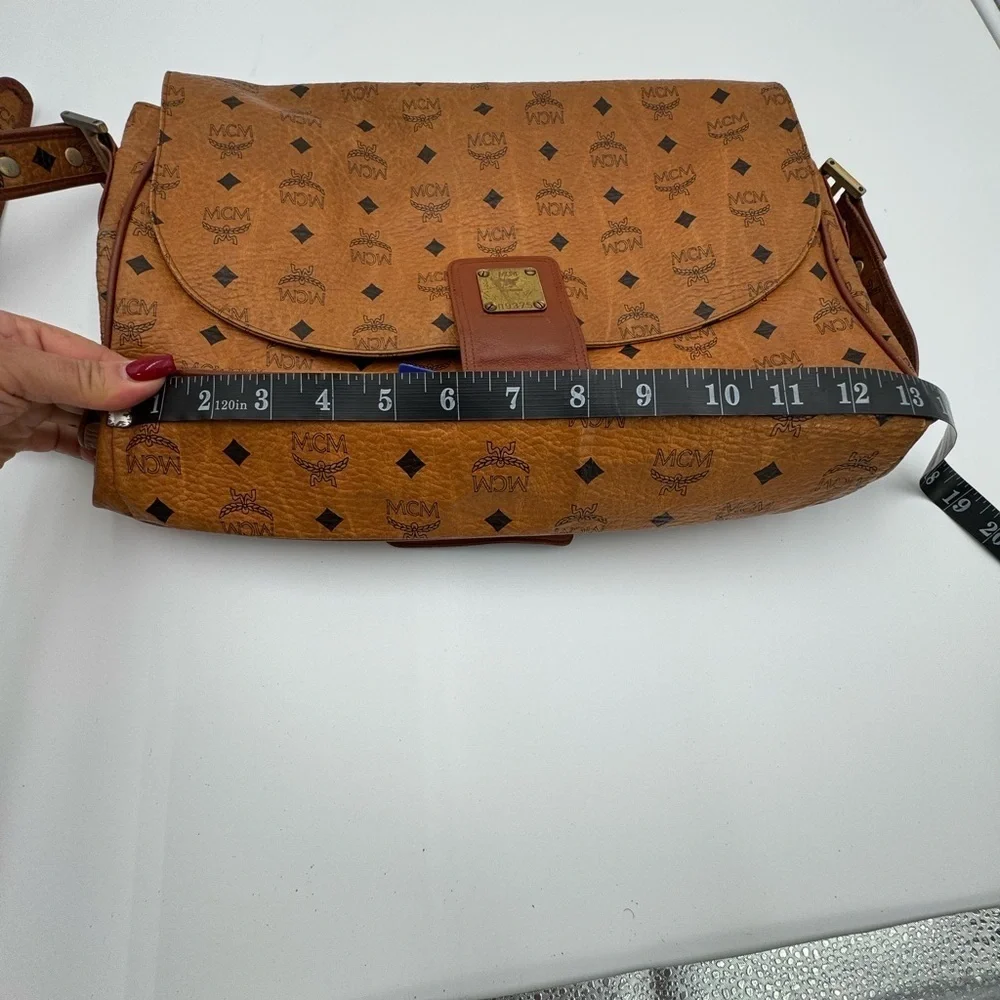 MCM vintage visetos